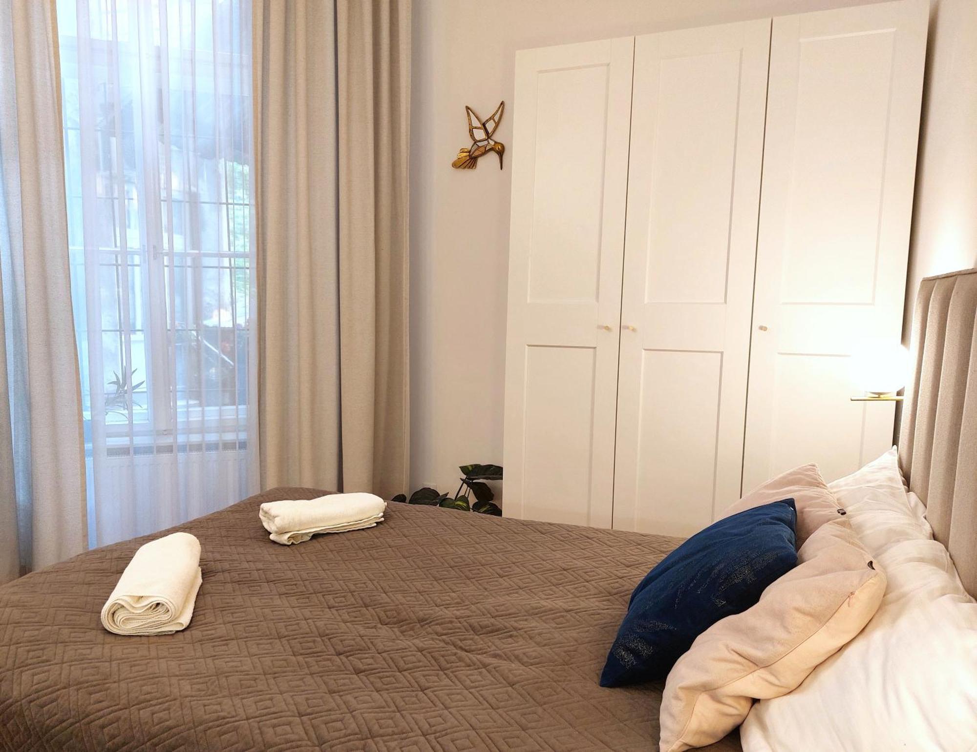 Unique Style Apartments Old Town - 25 Min From The Airport - By Homelike Краков Номер фото