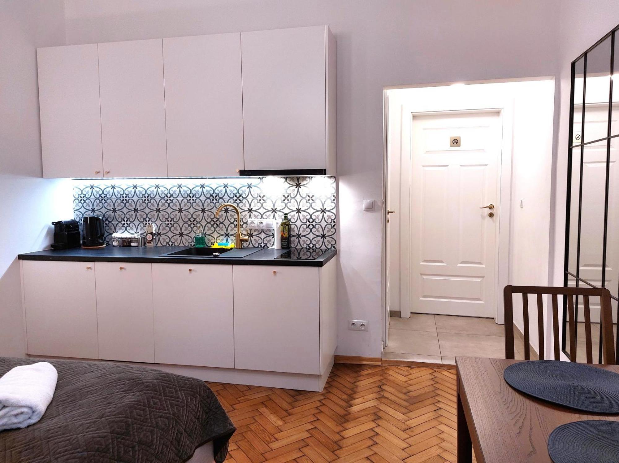 Unique Style Apartments Old Town - 25 Min From The Airport - By Homelike Краков Номер фото